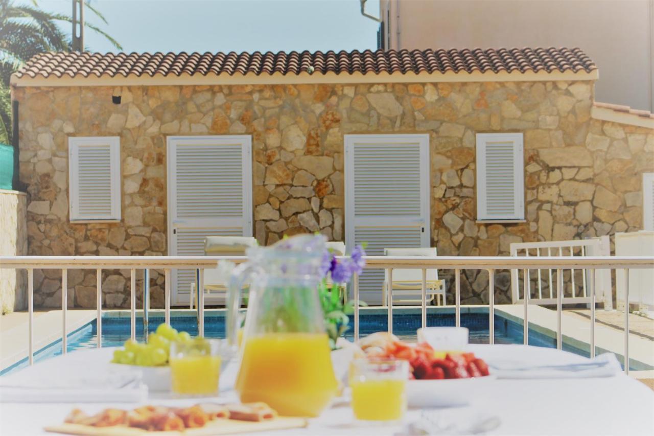Villa Mimoses Plamanyola Dış mekan fotoğraf